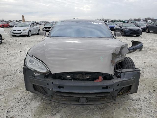 Photo 5 from auction – 2015 TESLA MODEL S with VIN 5YJSA1E26FF103357