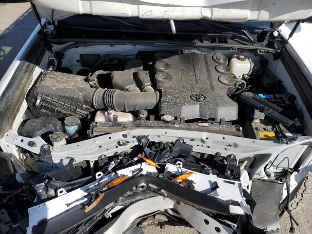 Photo 12 from auction – 2023 TOYOTA 4RUNNER SE with VIN JTEMU5JR2P6100619