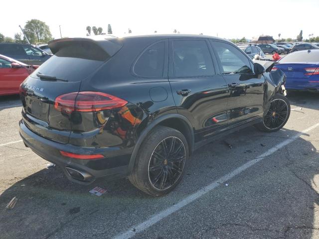 Photo 3 from auction – 2016 PORSCHE CAYENNE with VIN WP1AA2A23GLA05553