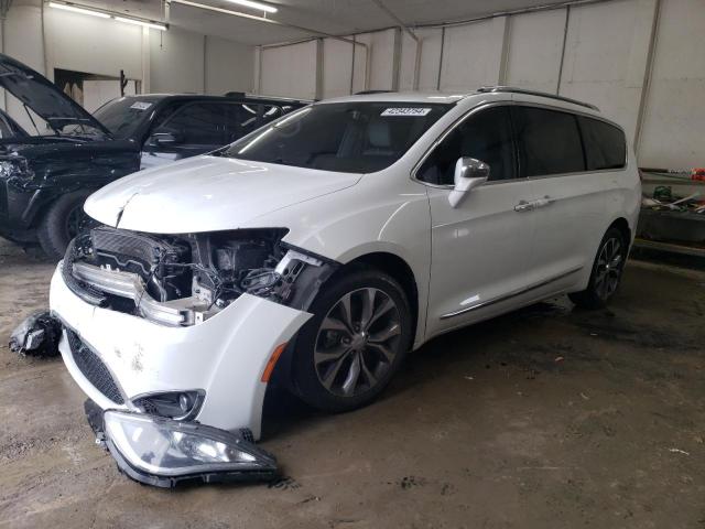 CHRYSLER PACIFICA L 2017 with VIN 2C4RC1GG6HR584316 - Photo from auction