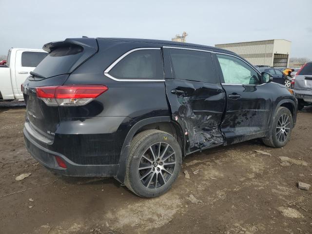 Photo 3 from auction – 2018 TOYOTA HIGHLANDER with VIN 5TDJZRFH9JS541185