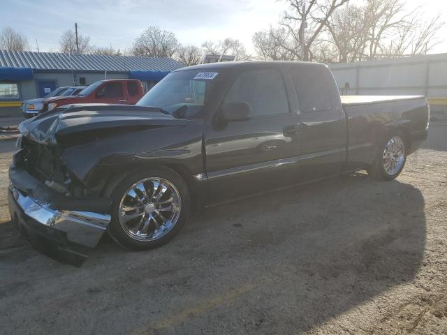 CHEVROLET SILVERADO 2003 with VIN 2GCEC19TX31188955 - Photo from auction