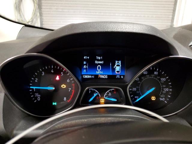 Photo 9 from auction – 2017 FORD ESCAPE SE with VIN 1FMCU9G9XHUD96092