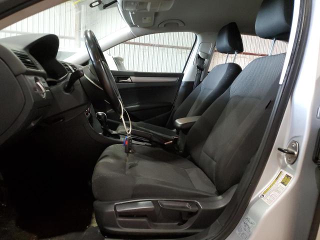 Photo 7 from auction – 2014 VOLKSWAGEN PASSAT S with VIN 1VWAS7A37EC101670
