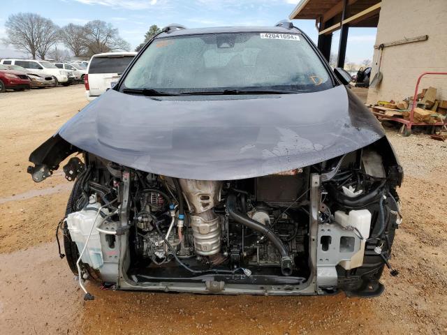 Photo 5 from auction – 2016 TOYOTA RAV4 LIMIT with VIN JTMYFREV0GJ061508