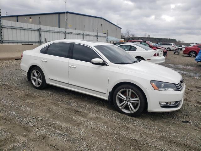 Photo 4 from auction – 2014 VOLKSWAGEN PASSAT SE with VIN 1VWBN7A30EC079653