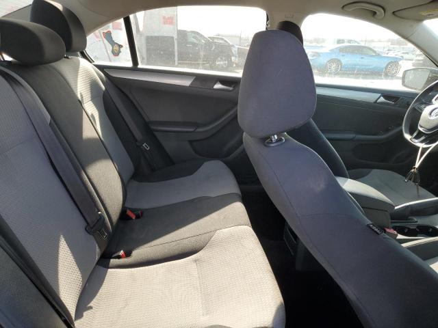 Photo 10 from auction – 2017 VOLKSWAGEN JETTA S with VIN 3VW2B7AJ2HM307971