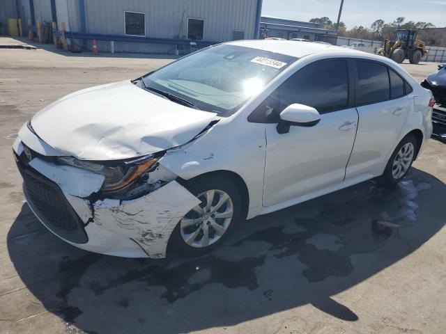 TOYOTA COROLLA LE 2020 with VIN 5YFEPRAE9LP057677 - Photo from auction