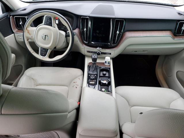 Photo 8 from auction – 2021 VOLVO XC60 T5 MO with VIN YV4102DK1M1722716