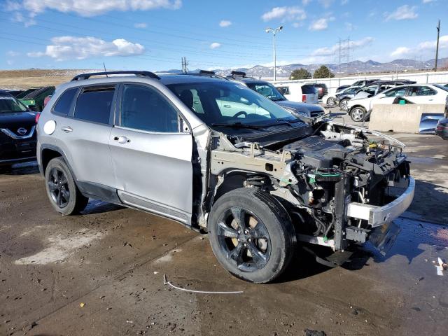 Photo 4 from auction – 2016 JEEP CHEROKEE L with VIN 1C4PJMCB0GW152805