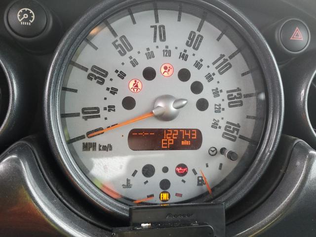 Photo 9 from auction – 2006 MINI COOPER with VIN WMWRC335X6TJ78557