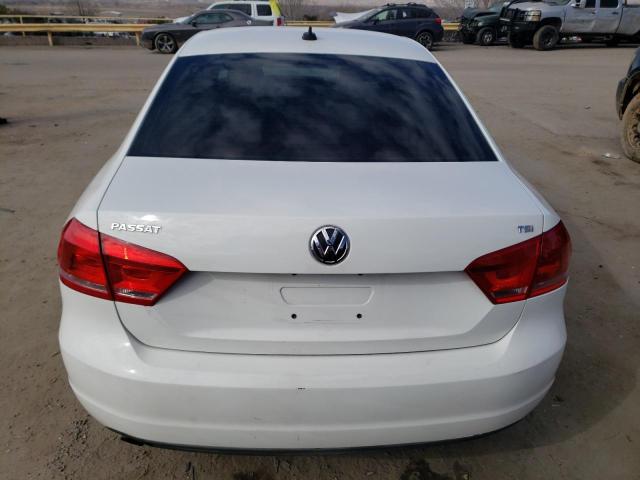 Photo 6 from auction – 2014 VOLKSWAGEN PASSAT S with VIN 1VWAT7A38EC120922