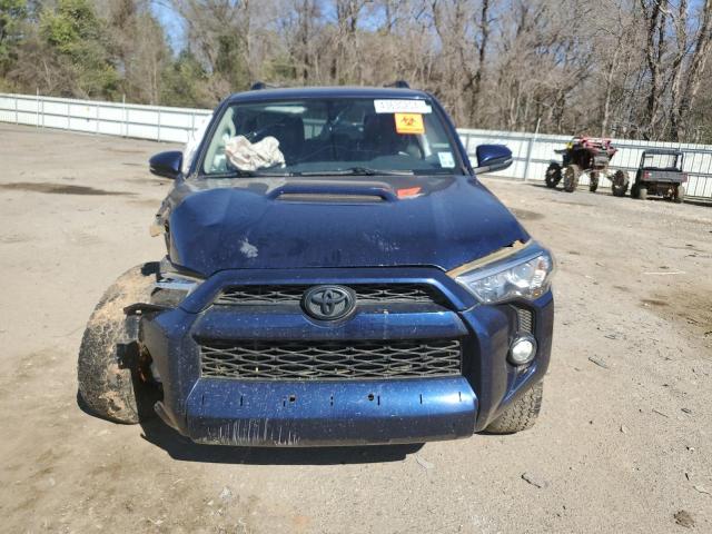 Photo 5 from auction – 2018 TOYOTA 4RUNNER SR with VIN JTEBU5JR7J5608816