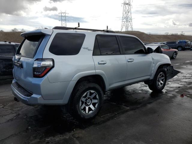 Photo 3 from auction – 2019 TOYOTA 4RUNNER SR with VIN JTEBU5JR9K5703430