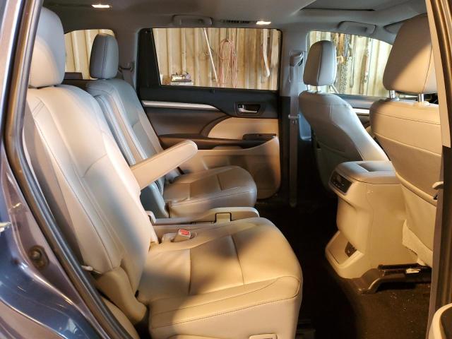 Photo 11 from auction – 2019 TOYOTA HIGHLANDER with VIN 5TDKZRFH3KS298625