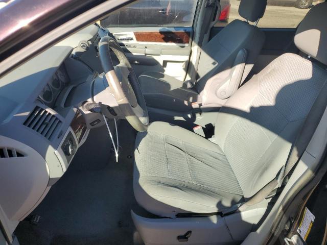 Photo 7 from auction – 2010 CHRYSLER TOWN & COU with VIN 2A4RR5D18AR391655
