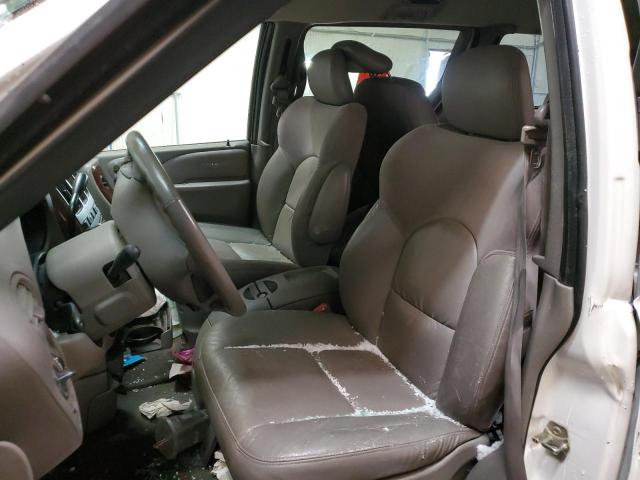 Photo 7 from auction – 2002 CHRYSLER TOWN & COU with VIN 2C8GP64L32R796929
