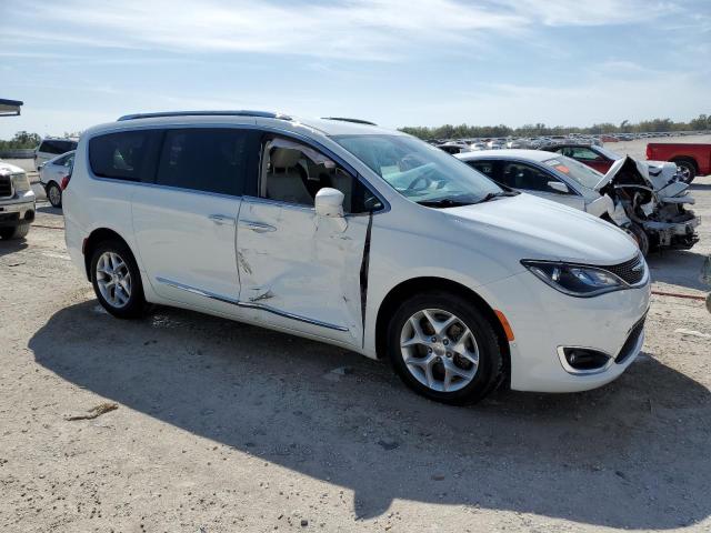 Photo 4 from auction – 2017 CHRYSLER PACIFICA T with VIN 2C4RC1EG4HR543153