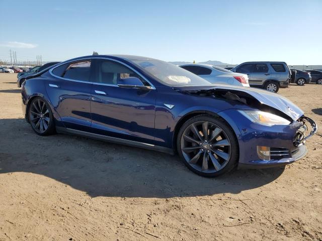 Photo 4 from auction – 2015 TESLA MODEL S 70 with VIN 5YJSA1S2XFF084882