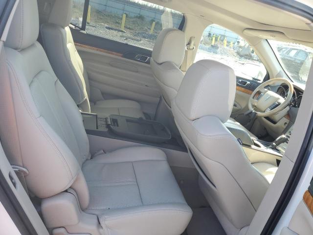 Photo 11 from auction – 2010 LINCOLN MKT with VIN 2LMHJ5AT3ABJ14502