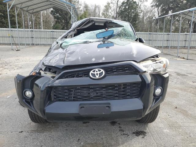 Photo 5 from auction – 2015 TOYOTA 4RUNNER SR with VIN JTEZU5JR6F5093409