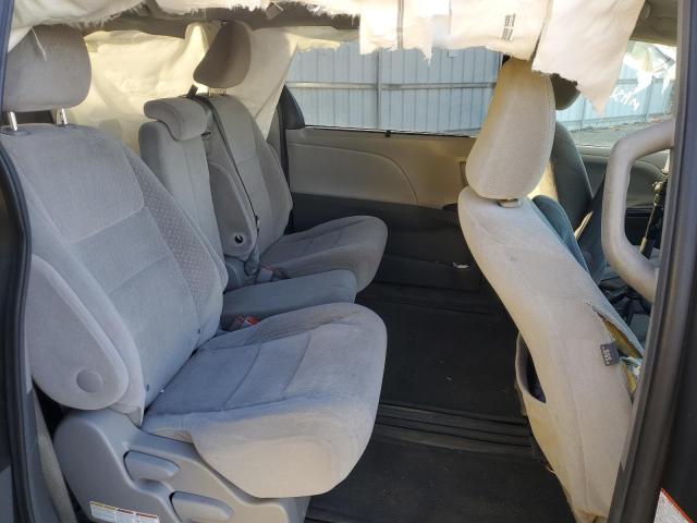 Photo 11 from auction – 2016 TOYOTA SIENNA LE with VIN 5TDKK3DC5GS704520