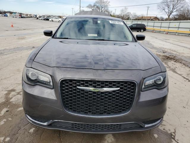 Photo 5 from auction – 2019 CHRYSLER 300 TOURIN with VIN 2C3CCAAG2KH610426
