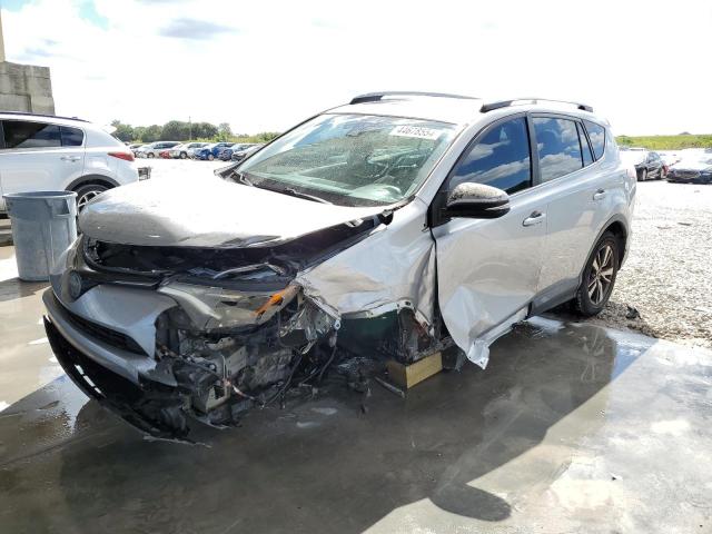 Photo 1 from auction – 2017 TOYOTA RAV4 XLE with VIN 2T3RFREV6HW585768