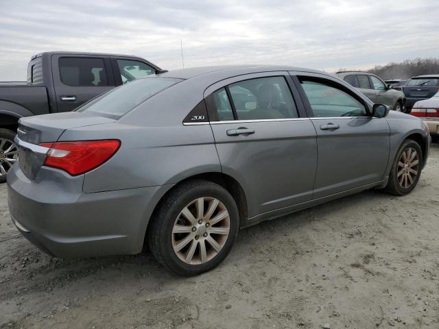 Photo 3 from auction – 2013 CHRYSLER 200 TOURIN with VIN 1C3CCBBB3DN514209