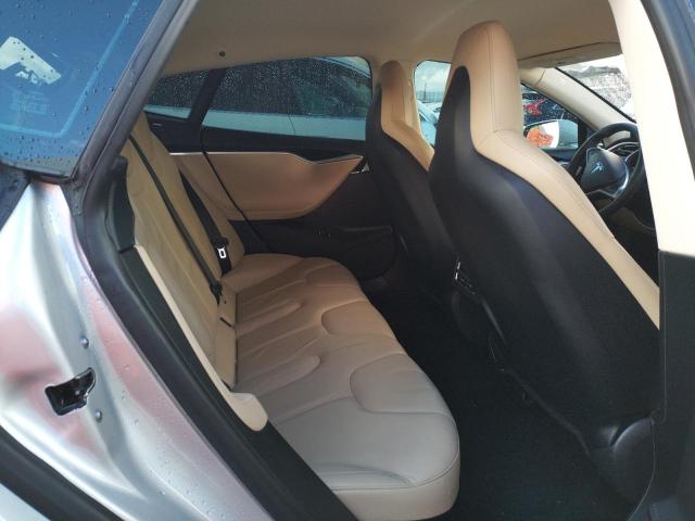 Photo 10 from auction – 2013 TESLA MODEL S with VIN 5YJSA1CG2DFP07533