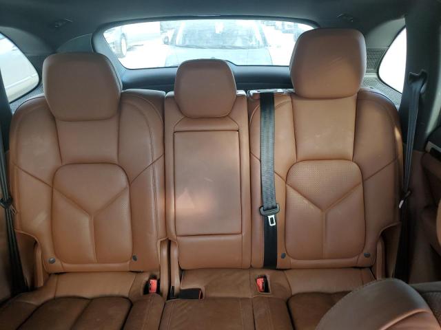 Photo 10 from auction – 2016 PORSCHE CAYENNE SE with VIN WP1AE2A26GLA63662