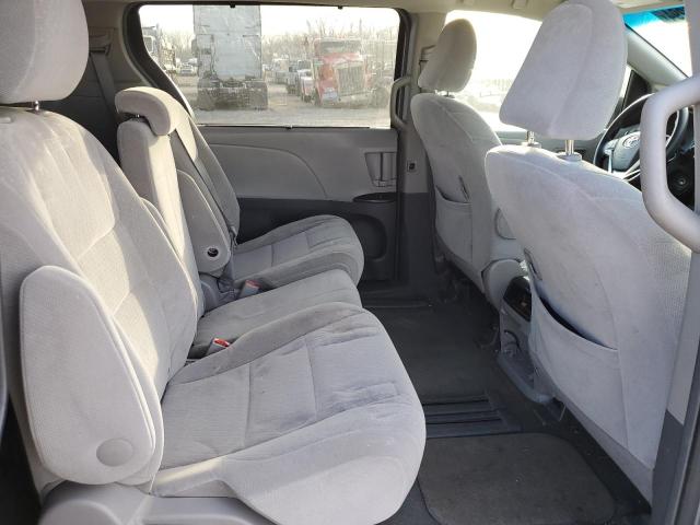 Photo 11 from auction – 2015 TOYOTA SIENNA LE with VIN 5TDKK3DC7FS571791