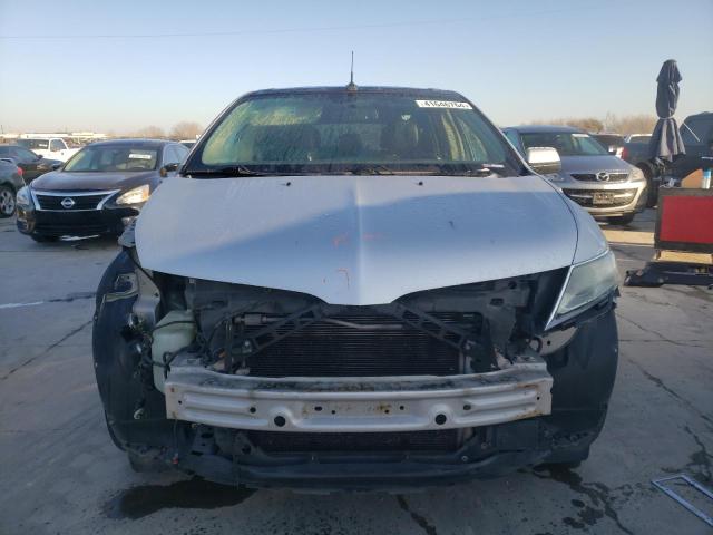 Photo 5 from auction – 2011 LINCOLN MKX with VIN 2LMDJ6JK2BBJ28906