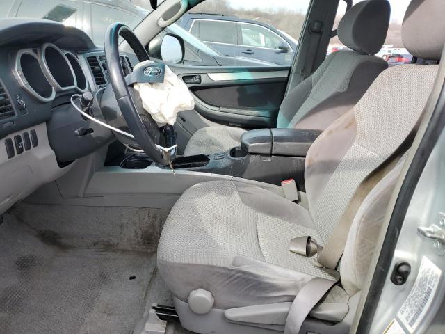 Photo 7 from auction – 2005 TOYOTA 4RUNNER SR with VIN JTEBU14R050076123