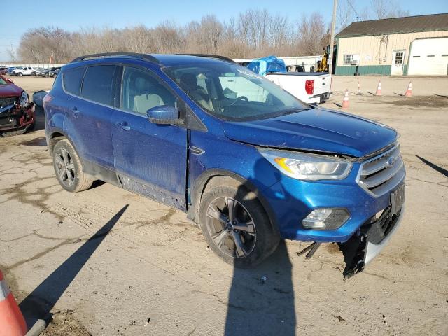 Photo 4 from auction – 2017 FORD ESCAPE SE with VIN 1FMCU9GD4HUB38087