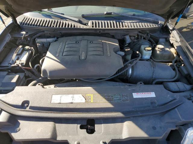 Photo 12 from auction – 2004 LINCOLN NAVIGATOR with VIN 5LMFU28R34LJ35239