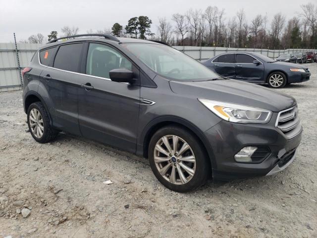 Photo 4 from auction – 2019 FORD ESCAPE SEL with VIN 1FMCU0HDXKUA01771