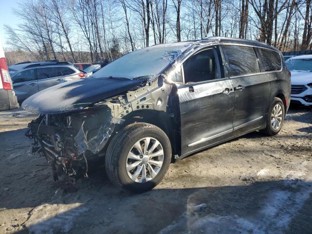 CHRYSLER PACIFICA T 2018 with VIN 2C4RC1BG3JR316918 - Photo from auction