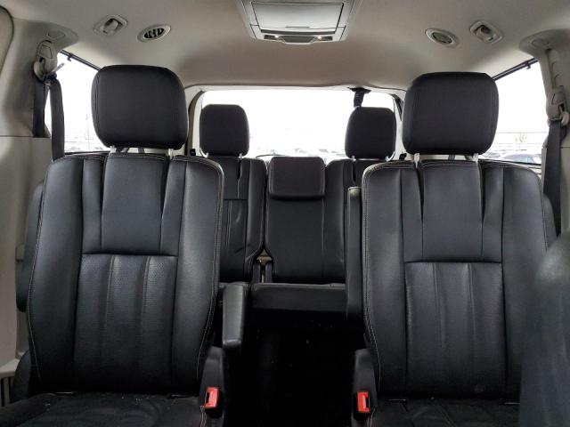 Photo 10 from auction – 2016 CHRYSLER TOWN & COU with VIN 2C4RC1CG2GR127006
