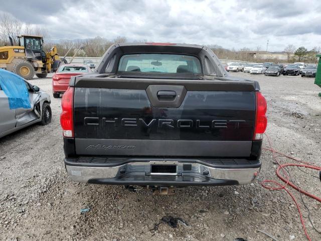 Photo 6 from auction – 2004 CHEVROLET AVALANCHE with VIN 3GNEC12T94G329427
