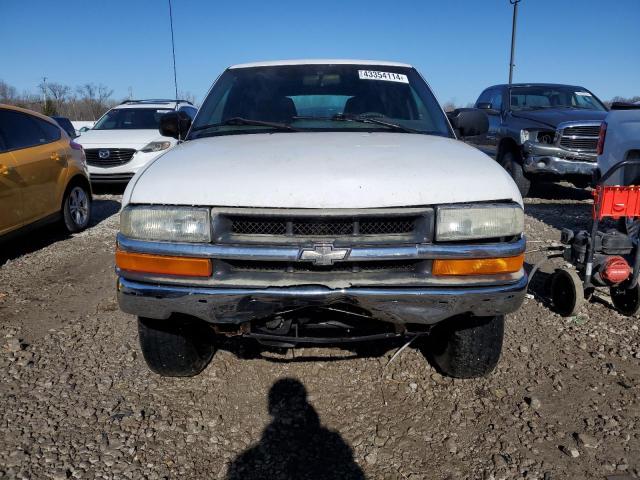 Photo 5 from auction – 2001 CHEVROLET BLAZER with VIN 1GNCS13W61K203663