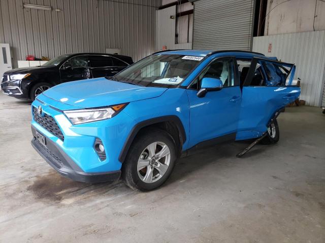 TOYOTA RAV4 XLE 2021 with VIN 2T3W1RFV9MW156697 - Photo from auction