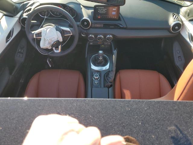 Photo 8 from auction – 2022 MAZDA MX-5 MIATA with VIN JM1NDAM72N0507920