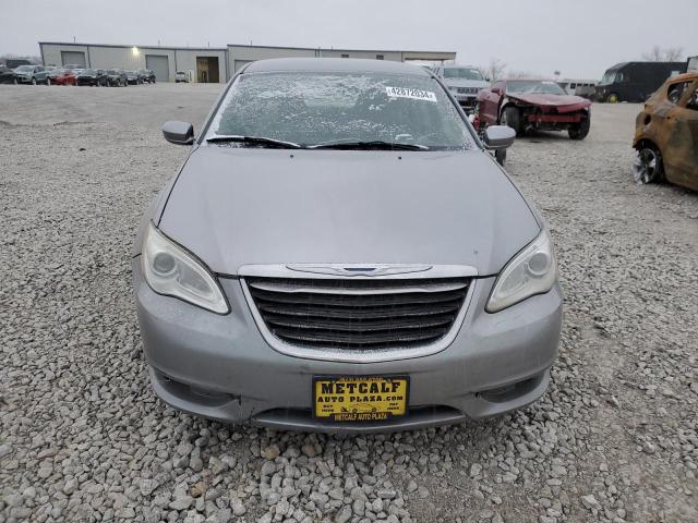 Photo 5 from auction – 2013 CHRYSLER 200 LX with VIN 1C3CCBAB4DN560391