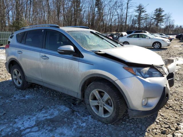 Photo 4 from auction – 2015 TOYOTA RAV4 XLE with VIN 2T3WFREVXFW191979