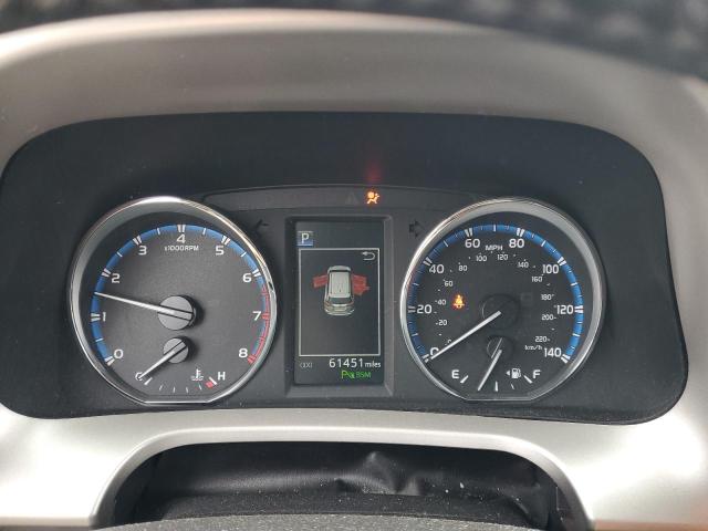 Photo 9 from auction – 2017 TOYOTA RAV4 LIMIT with VIN 2T3DFREV1HW557872