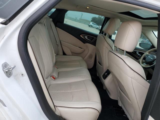Photo 11 from auction – 2016 CHRYSLER 200 C with VIN 1C3CCCCG3GN139443