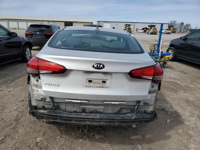 Photo 6 from auction – 2018 KIA FORTE LX with VIN 3KPFK4A78JE169537