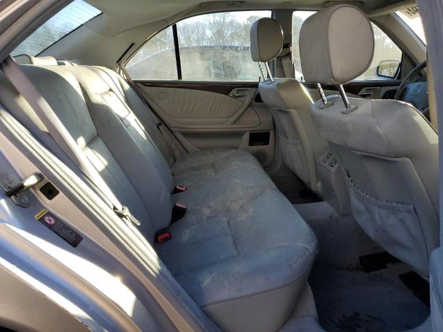 Photo 10 from auction – 2002 MERCEDES-BENZ E 320 with VIN WDBJF65J02B498164