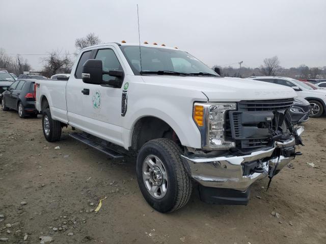 Photo 4 from auction – 2017 FORD F250 SUPER with VIN 1FT7X2B61HED63610